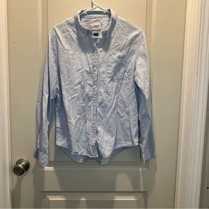 Universal Thread button up